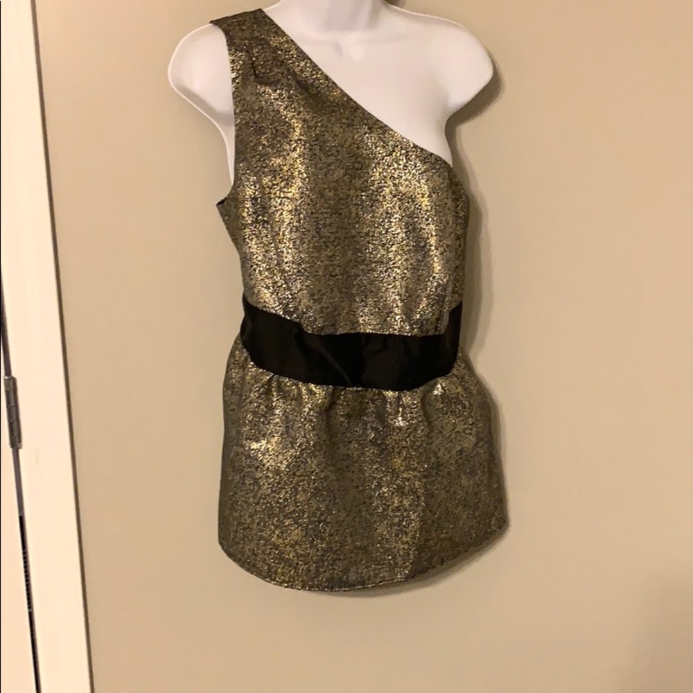 Cute Gold top